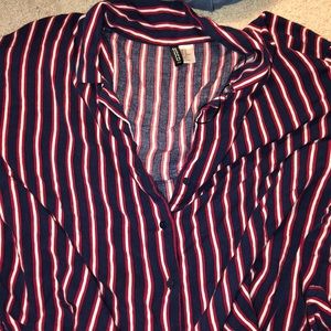 Button down stripped three quarter sleeve